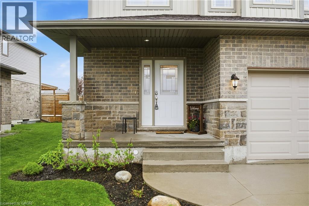 300 Hutton Street E, Listowel, Ontario  N4W 0C1 - Photo 3 - 40833054