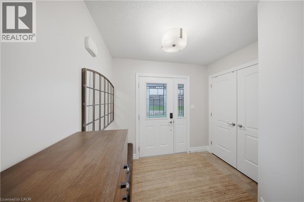 300 Hutton Street E, Listowel, Ontario  N4W 0C1 - Photo 4 - 40833054