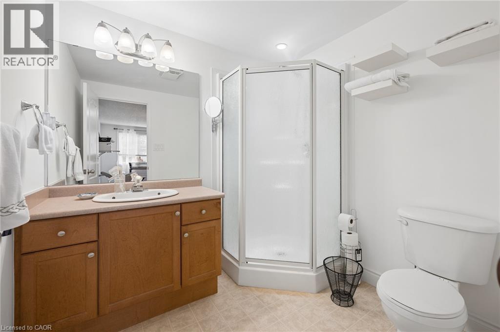 147 Reiber Court, Waterloo, Ontario  N2L 6N2 - Photo 27 - 40831155