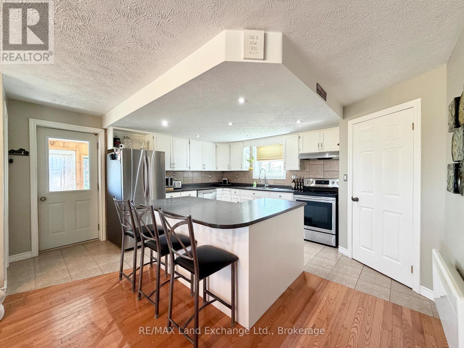1676 Bruce-Saugeen Townline, Saugeen Shores, Ontario  N0H 2C5 - Photo 6 - X13173310