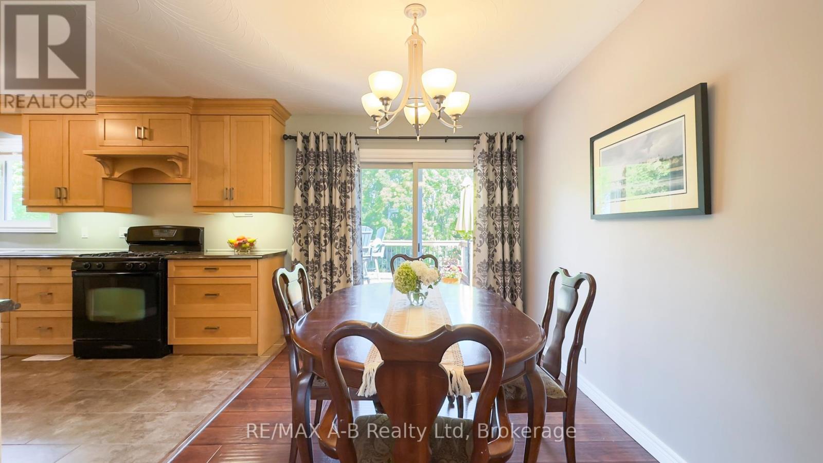 43 Widder Street W, St. Marys, Ontario  N4X 1A5 - Photo 11 - X13173432