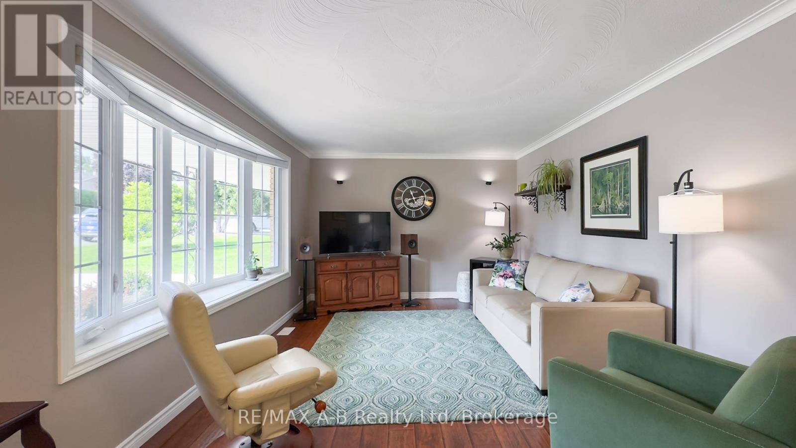43 Widder Street W, St. Marys, Ontario  N4X 1A5 - Photo 7 - X13173432