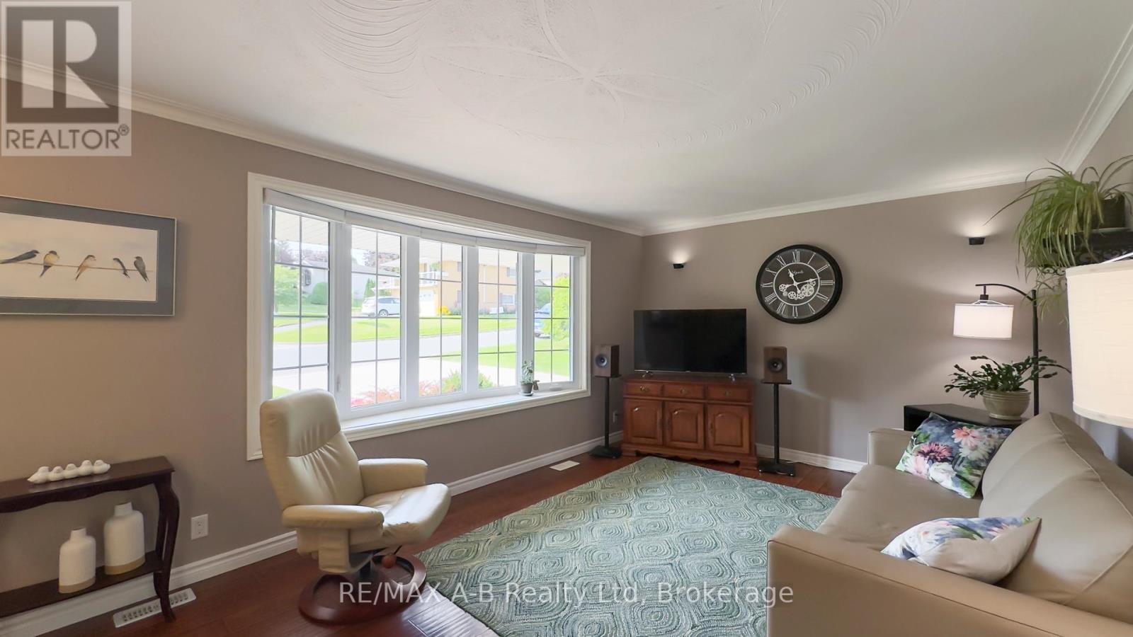 43 Widder Street W, St. Marys, Ontario  N4X 1A5 - Photo 8 - X13173432