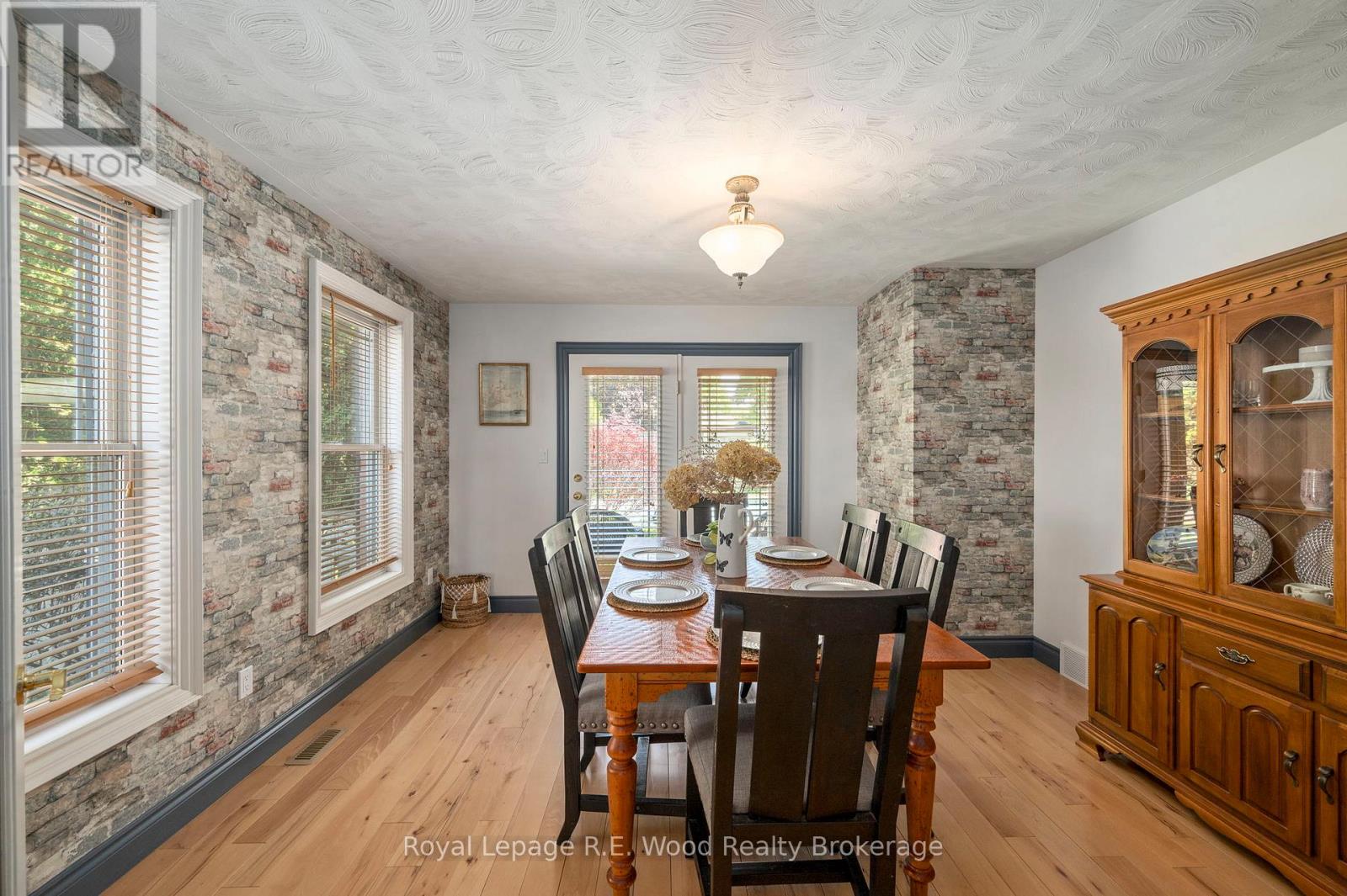 29 Woodside Drive, Tillsonburg, Ontario  N4G 5P9 - Photo 5 - X13173572
