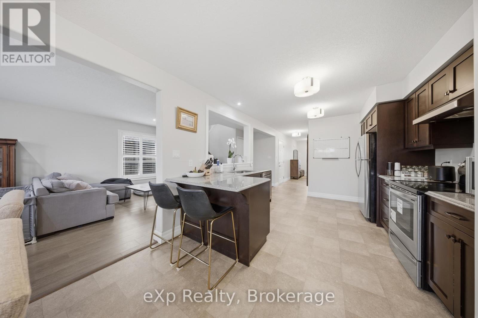 300 Hutton Street E, North Perth, Ontario  N4W 0C1 - Photo 12 - X13173460