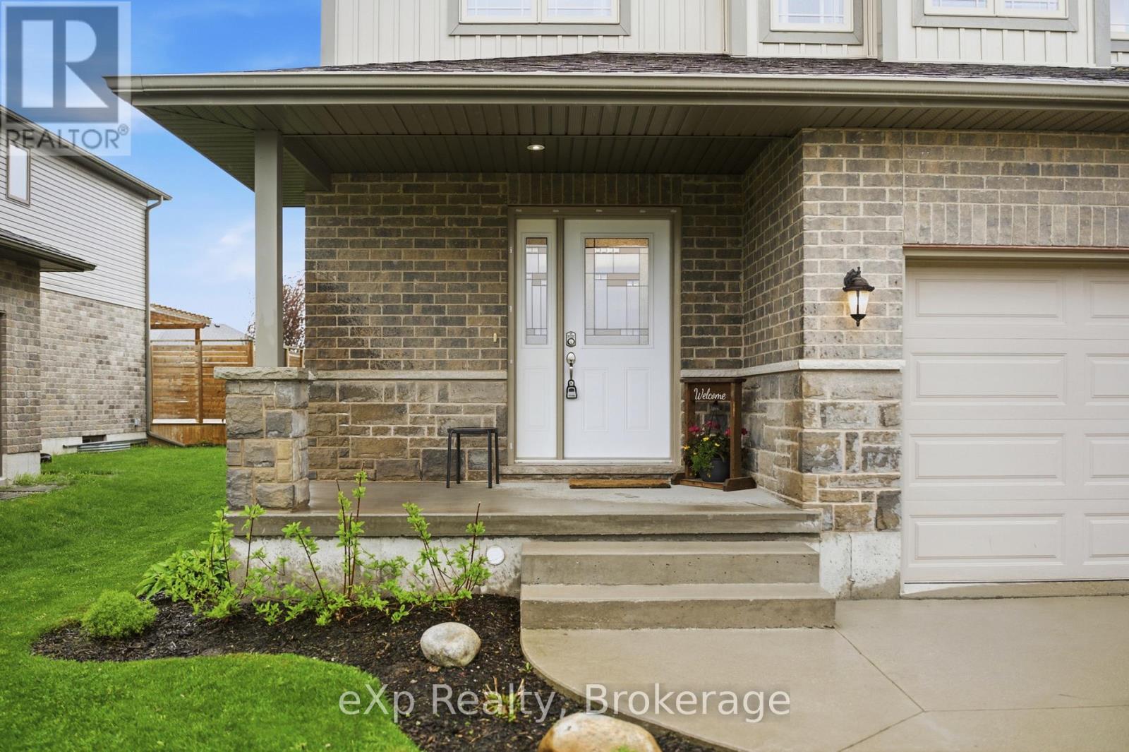 300 Hutton Street E, North Perth, Ontario  N4W 0C1 - Photo 3 - X13173460