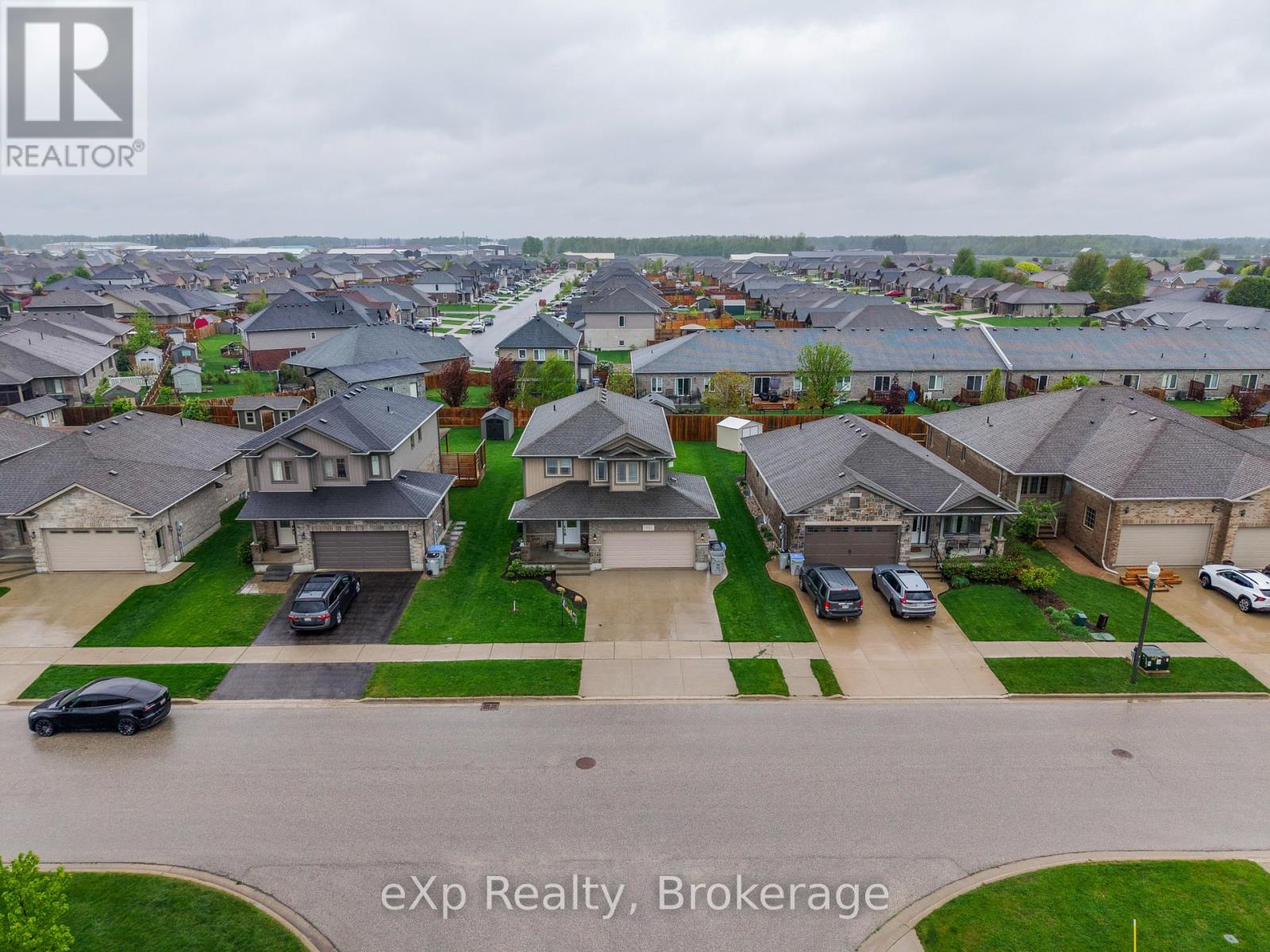 300 Hutton Street E, North Perth, Ontario  N4W 0C1 - Photo 31 - X13173460