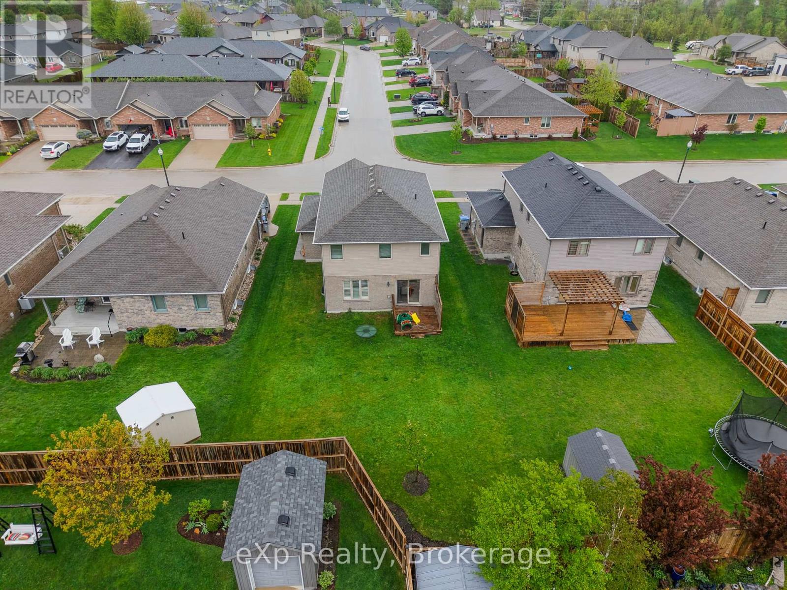 300 Hutton Street E, North Perth, Ontario  N4W 0C1 - Photo 34 - X13173460