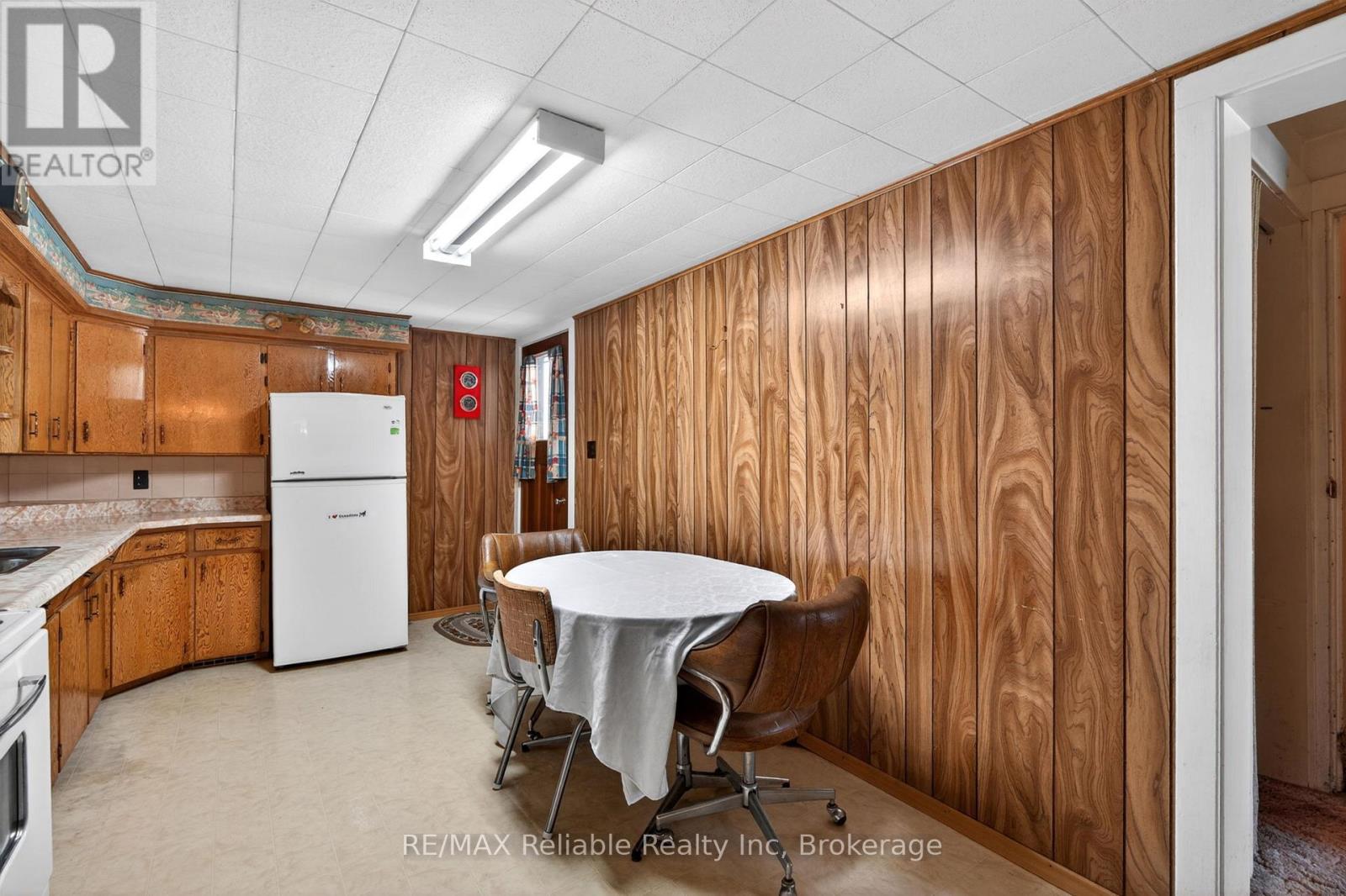 120 Victoria Street, Central Huron, Ontario  N0M 1L0 - Photo 14 - X13173516