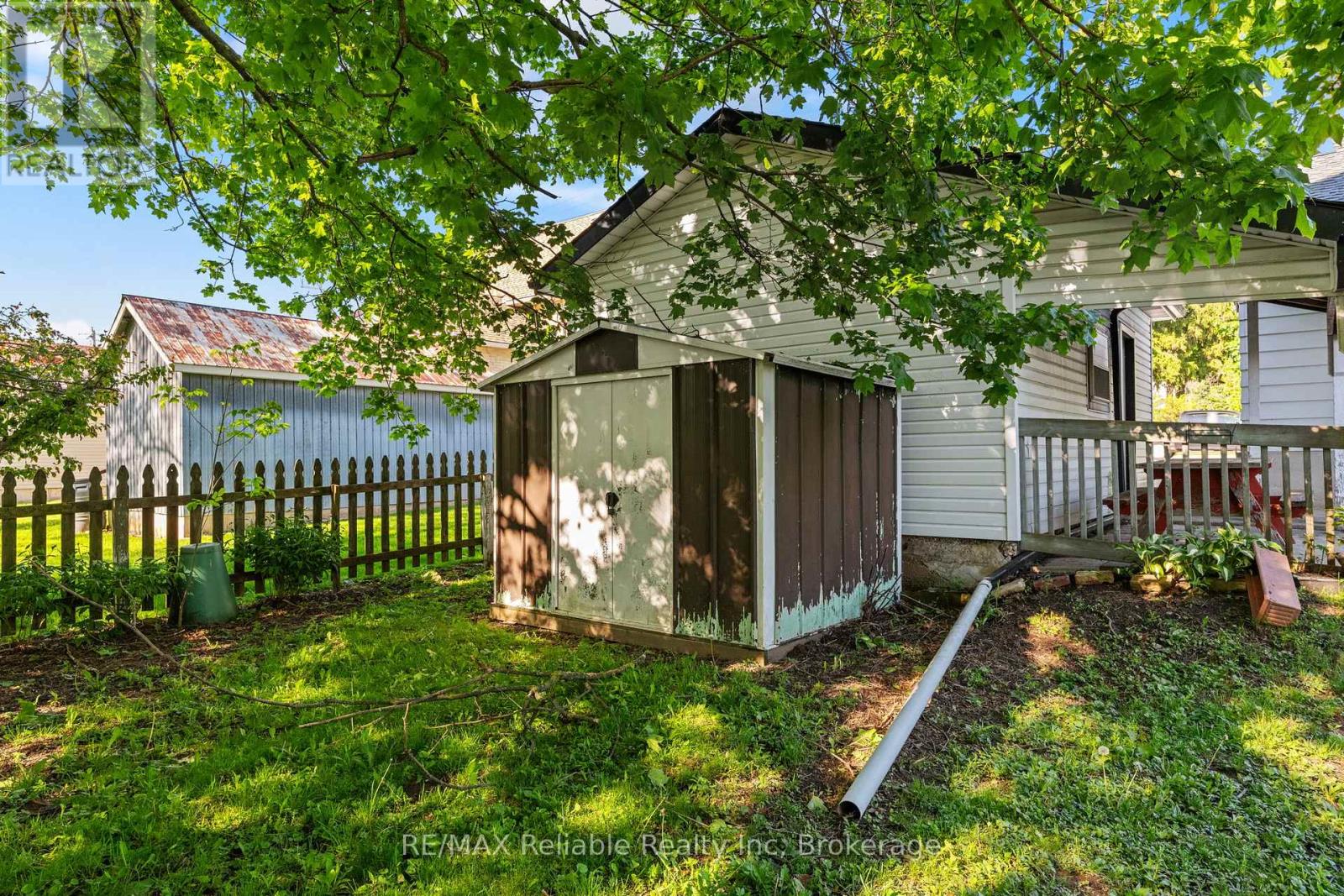 120 Victoria Street, Central Huron, Ontario  N0M 1L0 - Photo 29 - X13173516