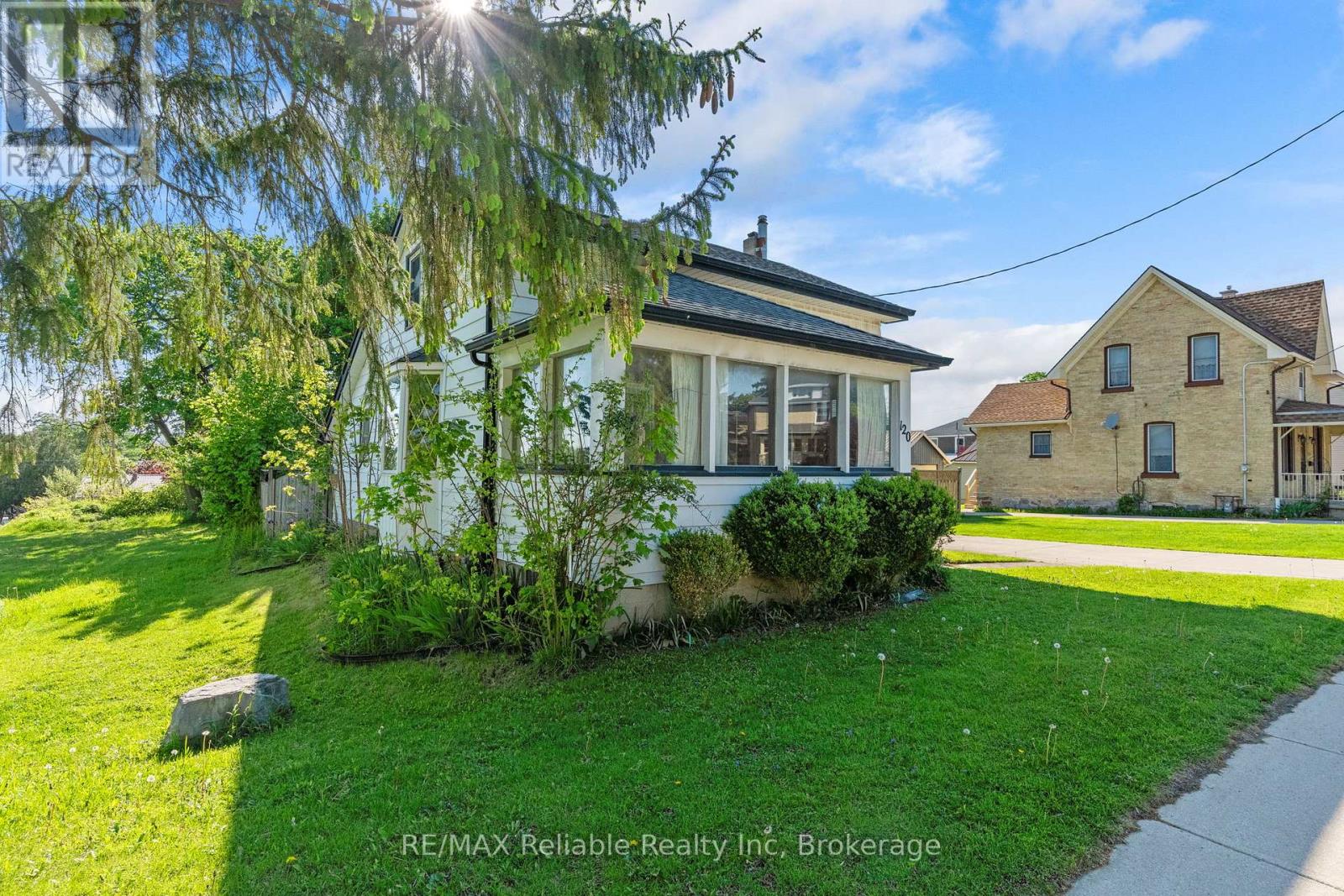 120 Victoria Street, Central Huron, Ontario  N0M 1L0 - Photo 30 - X13173516