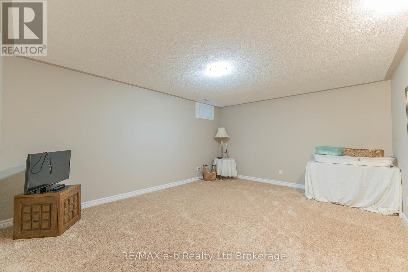 23 Armstrong Drive, Tillsonburg, Ontario  N4G 5T3 - Photo 25 - X13173688