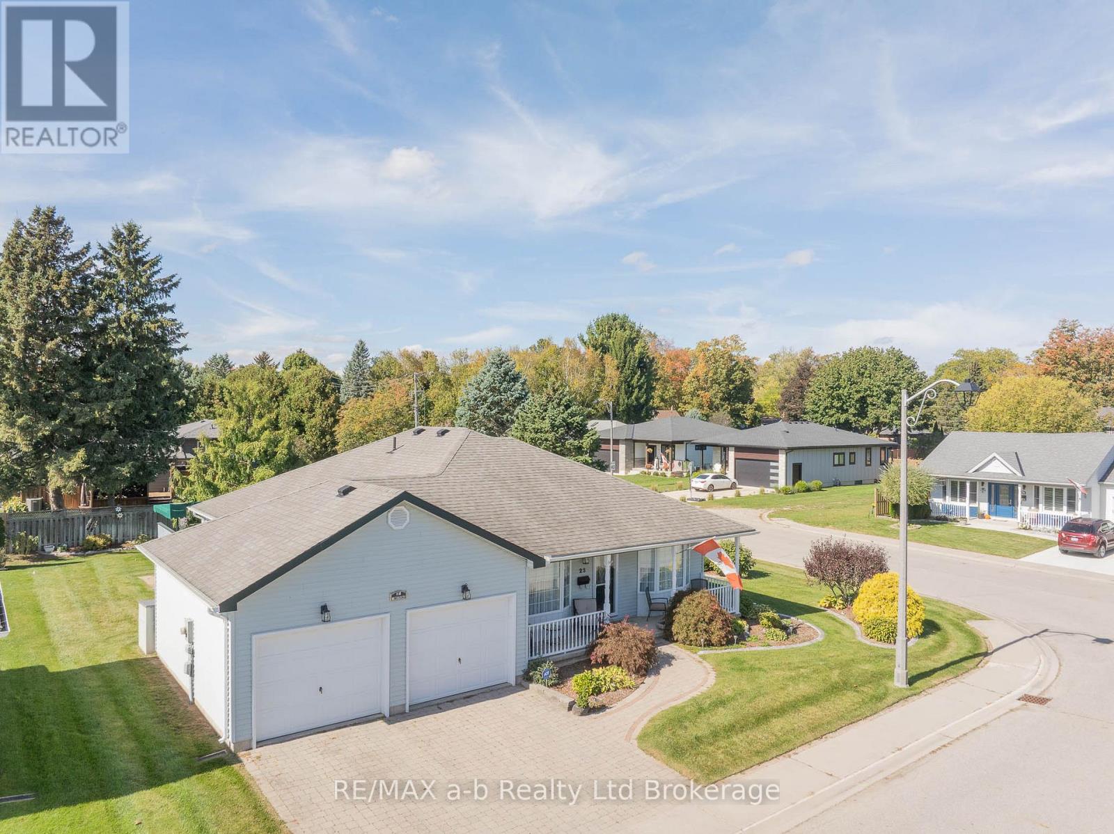 23 Armstrong Drive, Tillsonburg, Ontario  N4G 5T3 - Photo 35 - X13173688