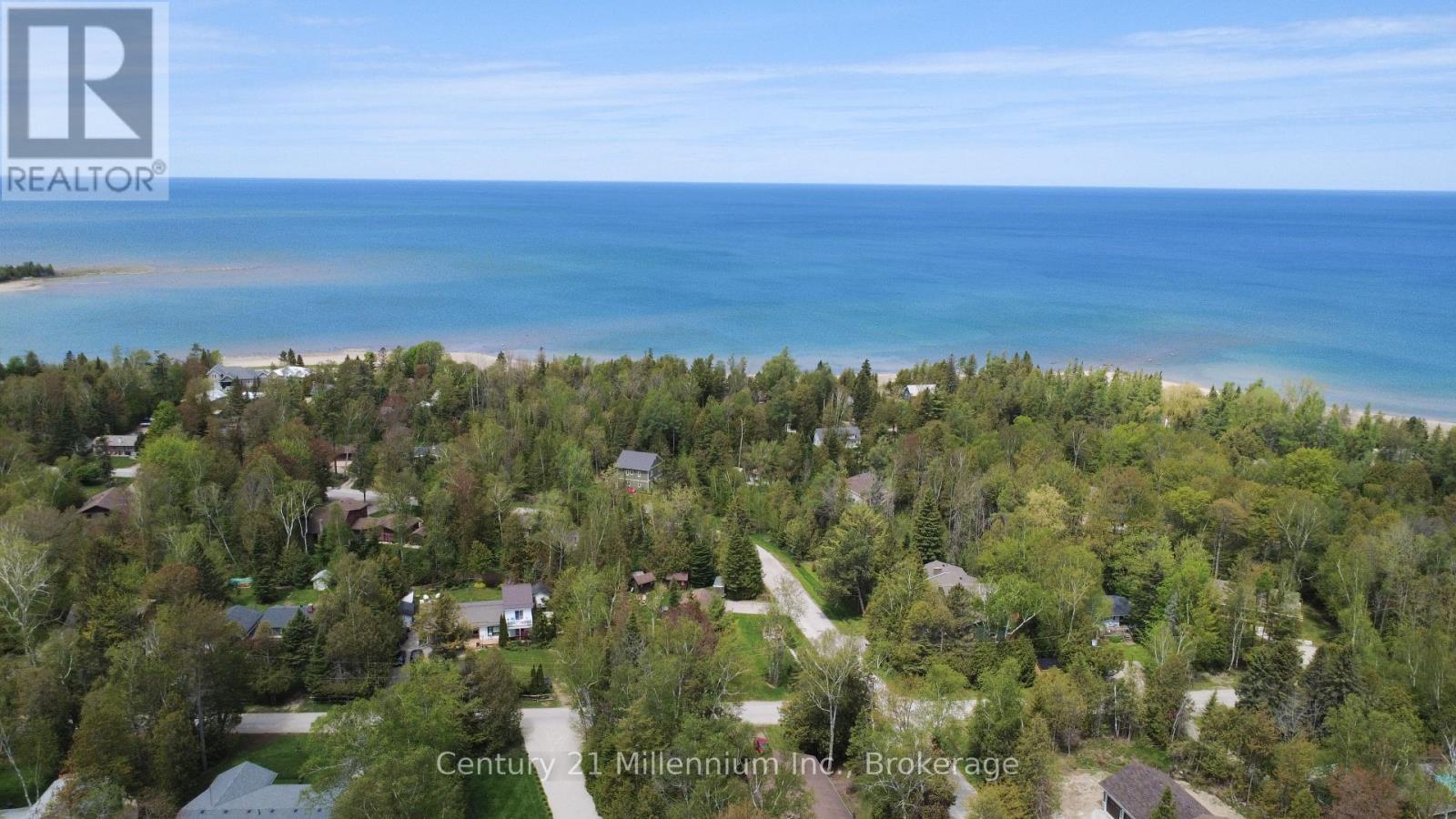 28 Jay Street, Saugeen Shores, Ontario  N0H 2C5 - Photo 11 - X13173920