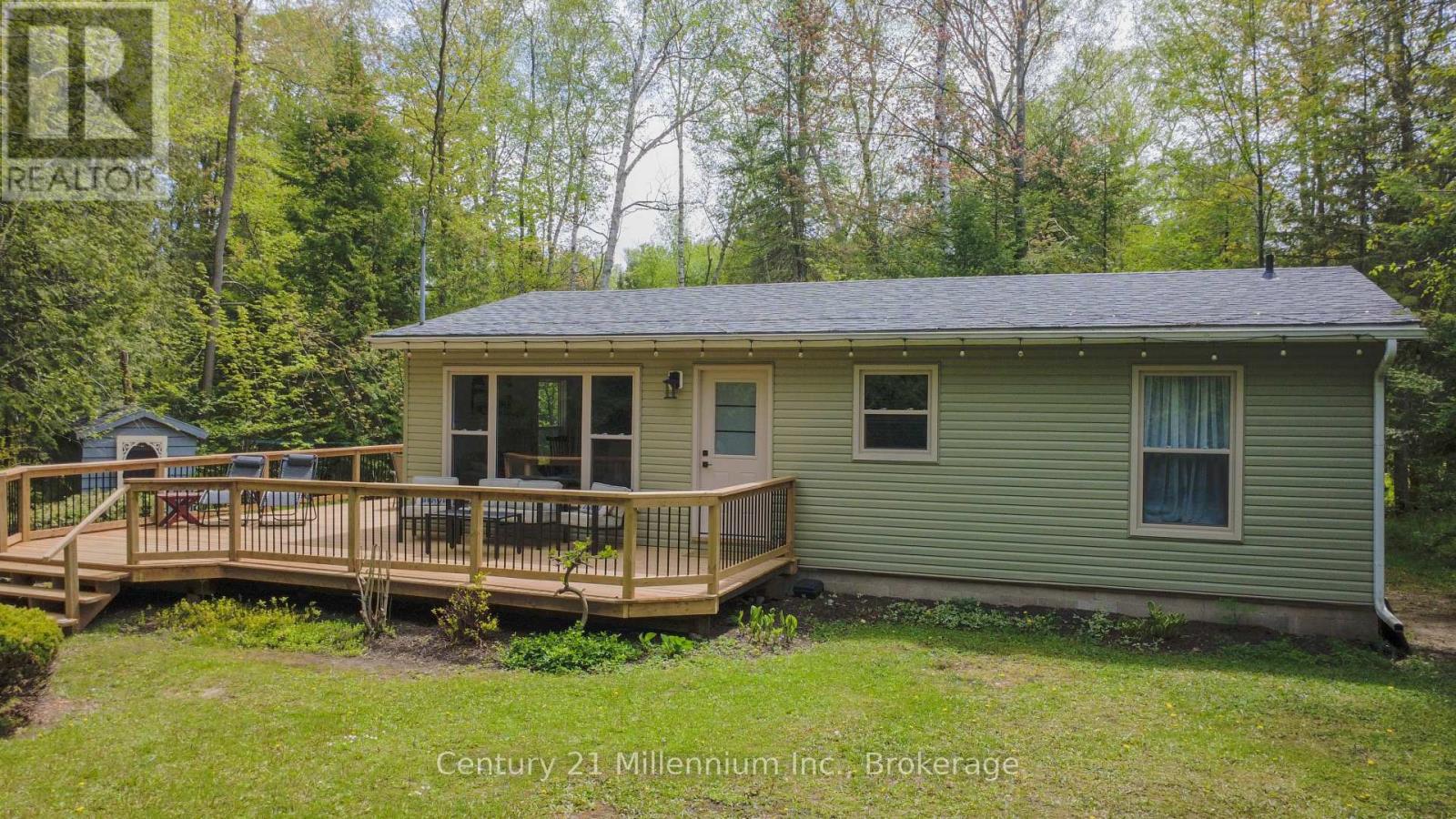 28 Jay Street, Saugeen Shores, Ontario  N0H 2C5 - Photo 2 - X13173920