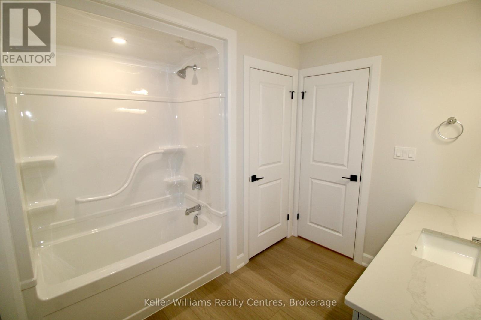 844 22nd Avenue A, Hanover, Ontario  N4N 0C6 - Photo 7 - X13174040