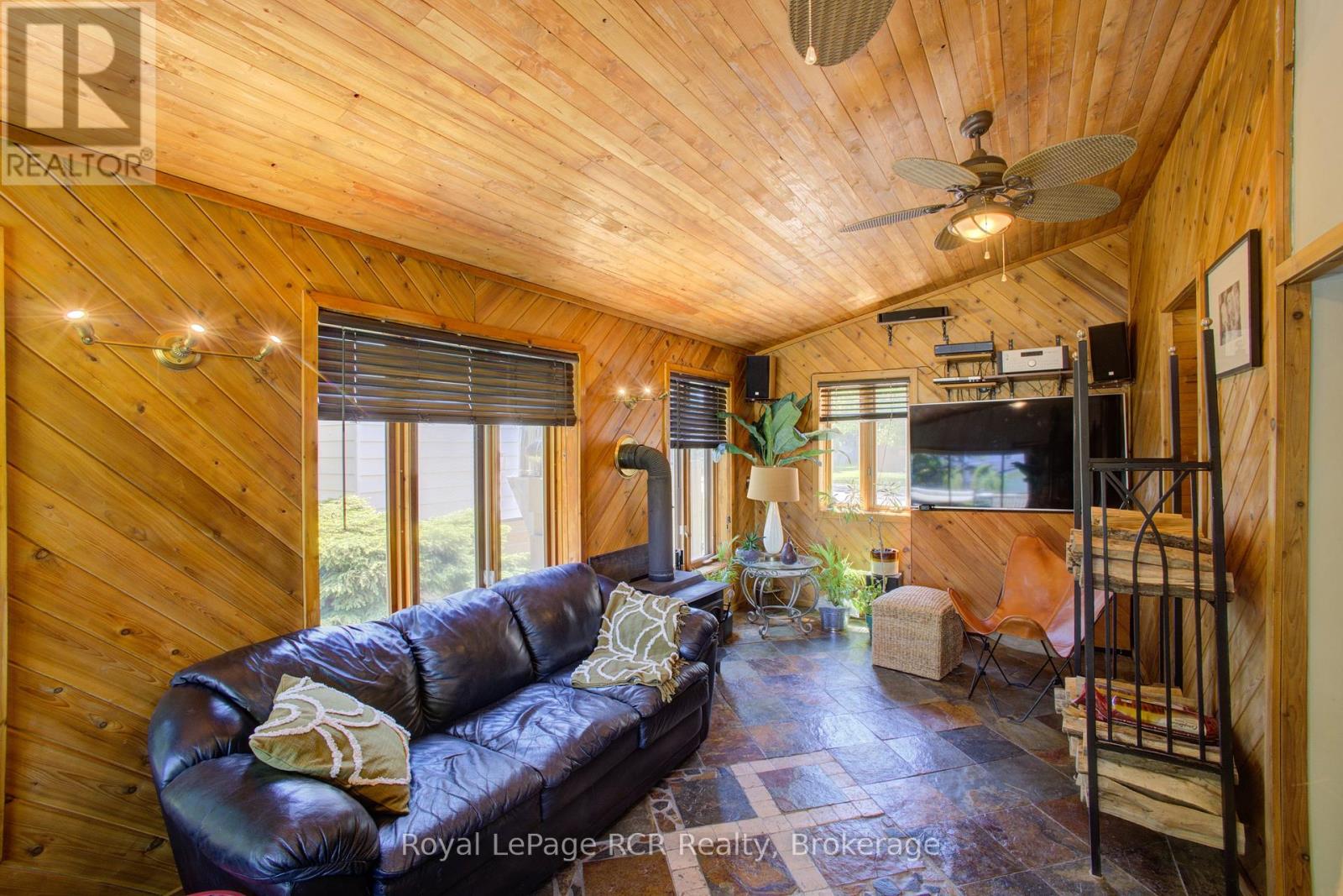 181 Georgina Street, Wellington North, Ontario  N0G 1A0 - Photo 22 - X13174568