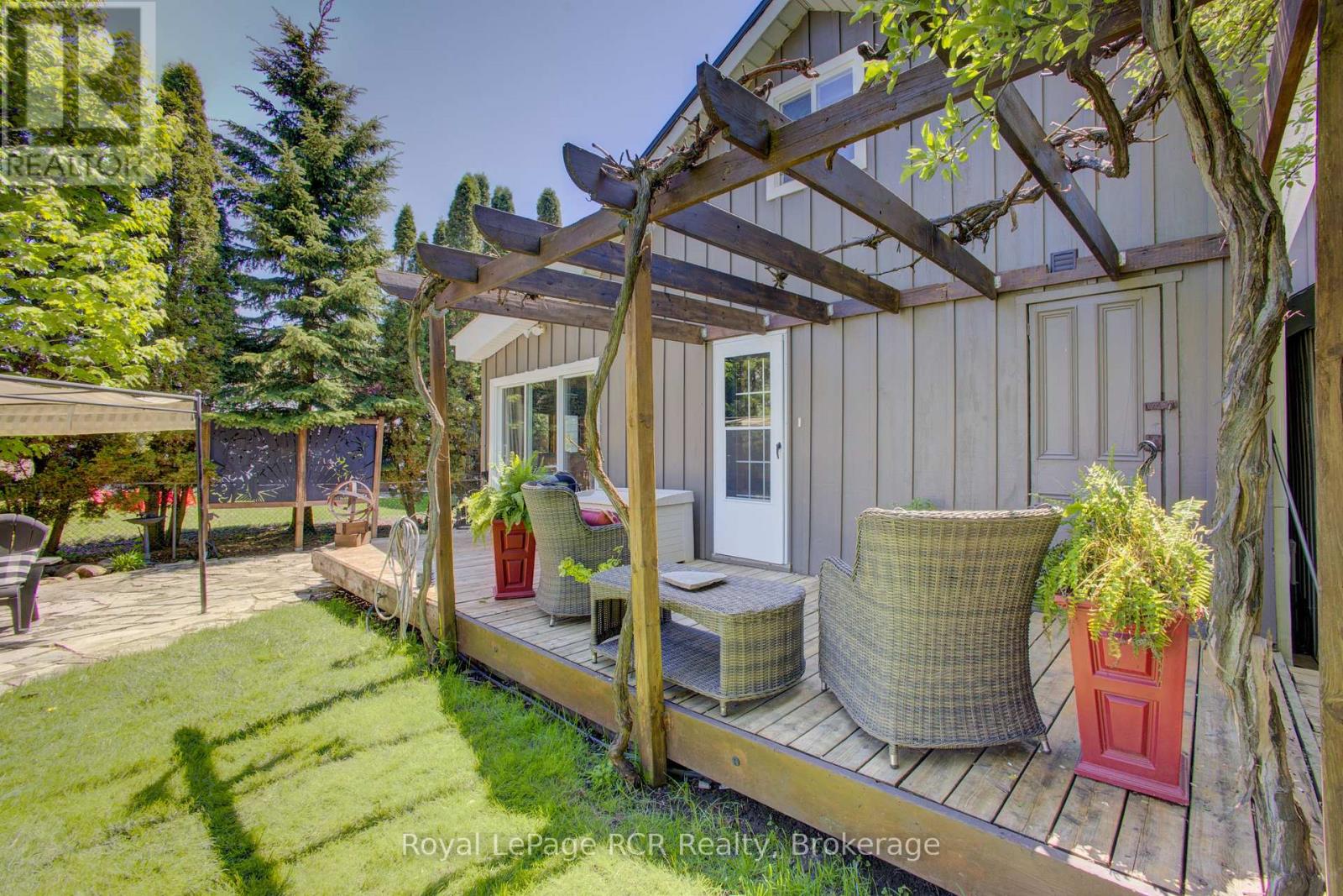 181 Georgina Street, Wellington North, Ontario  N0G 1A0 - Photo 34 - X13174568