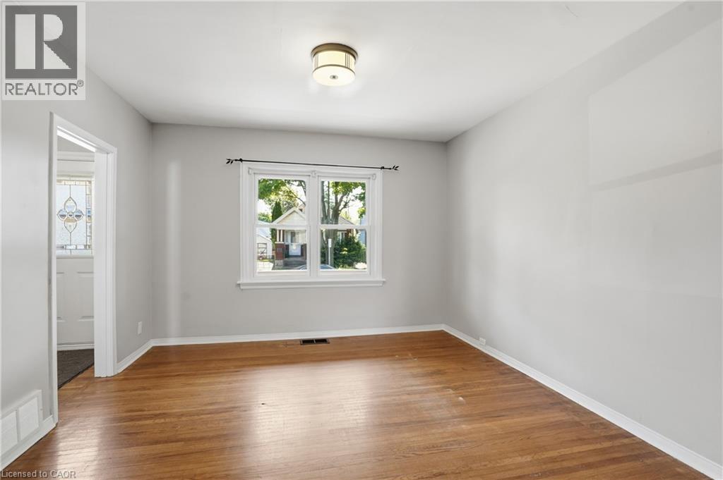 43 Cameron Avenue N, Hamilton, Ontario  L8H 4Y9 - Photo 6 - 40833563