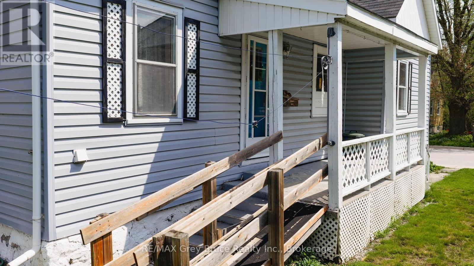 236 2nd Avenue S, Arran-Elderslie, Ontario  N0G 1L0 - Photo 17 - X13175254