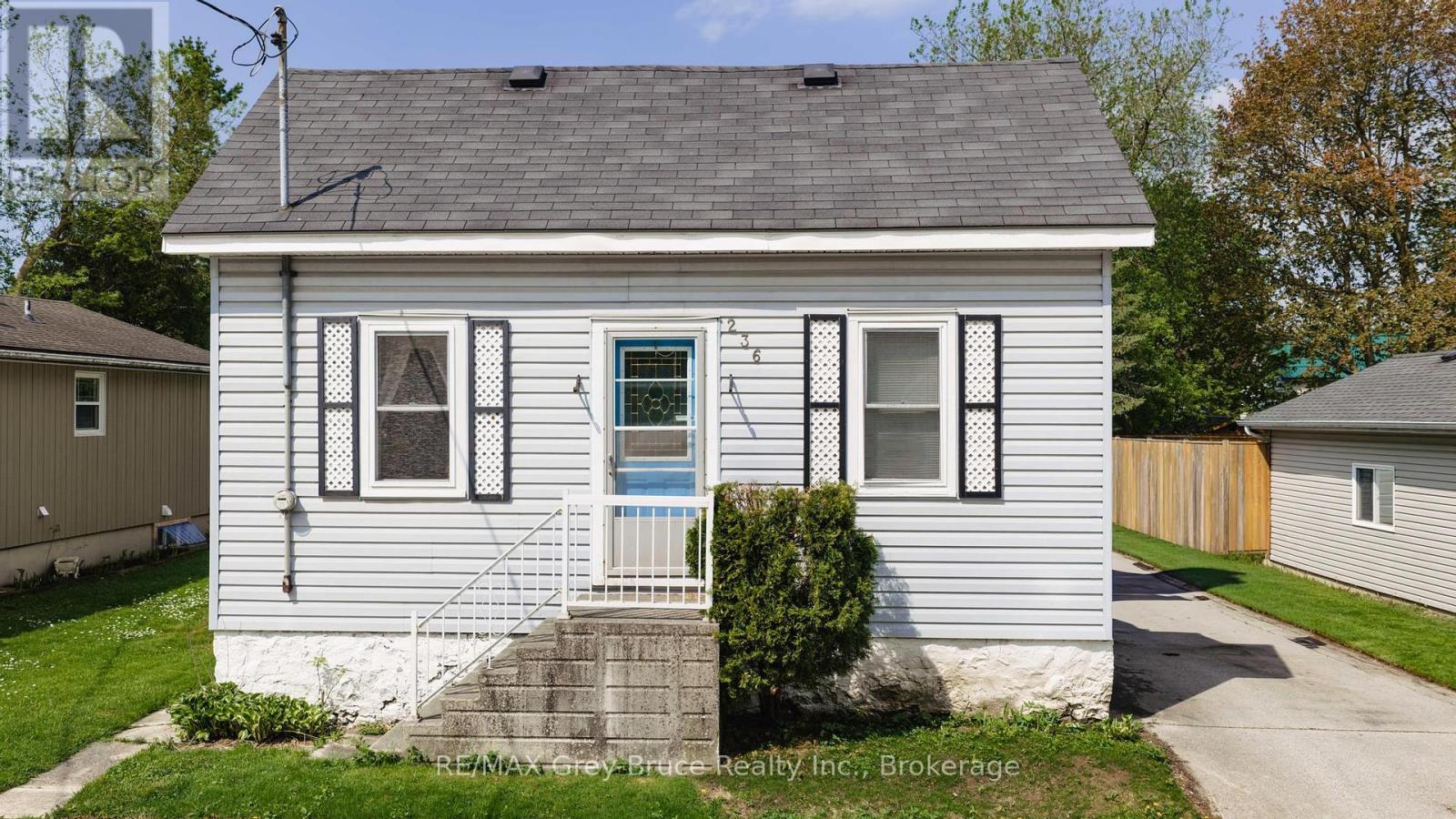 236 2nd Avenue S, Arran-Elderslie, Ontario  N0G 1L0 - Photo 2 - X13175254