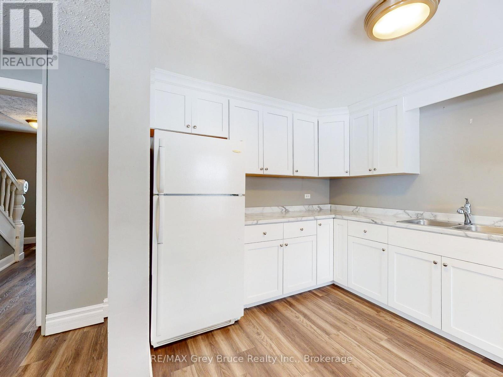 690 8th Street E, Owen Sound, Ontario  N4K 1L8 - Photo 8 - X13175288