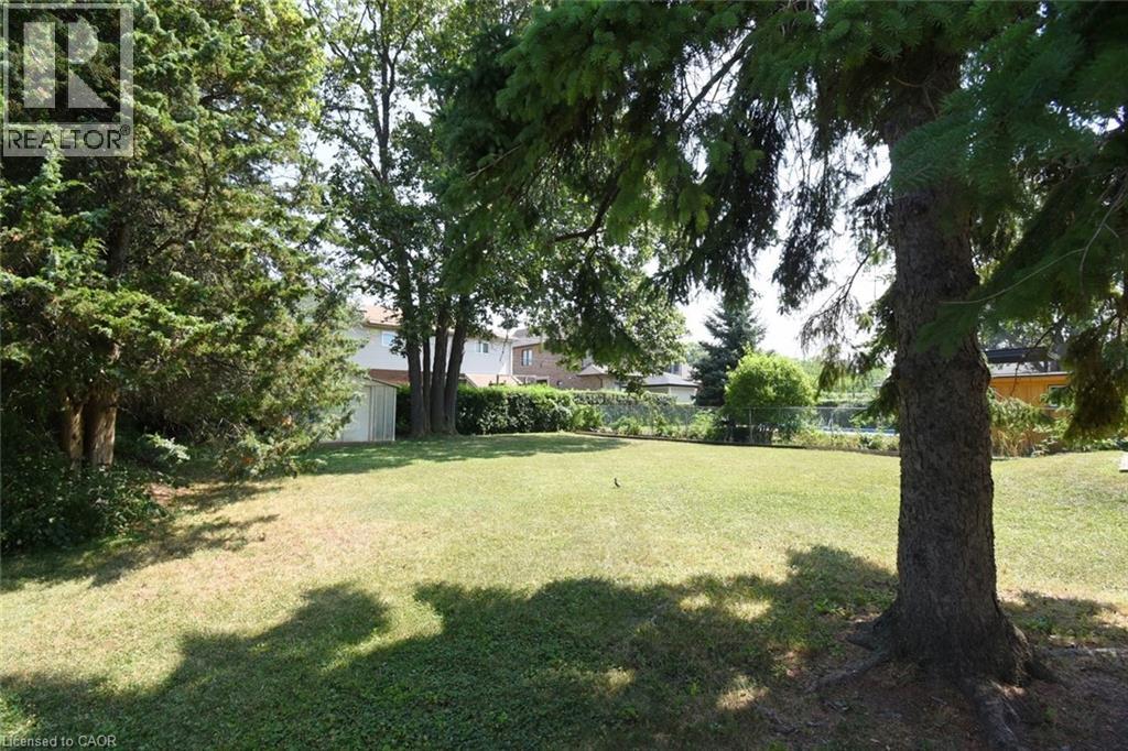 33 Burwell Avenue, Stoney Creek, Ontario  L8G 3L8 - Photo 30 - 40819541