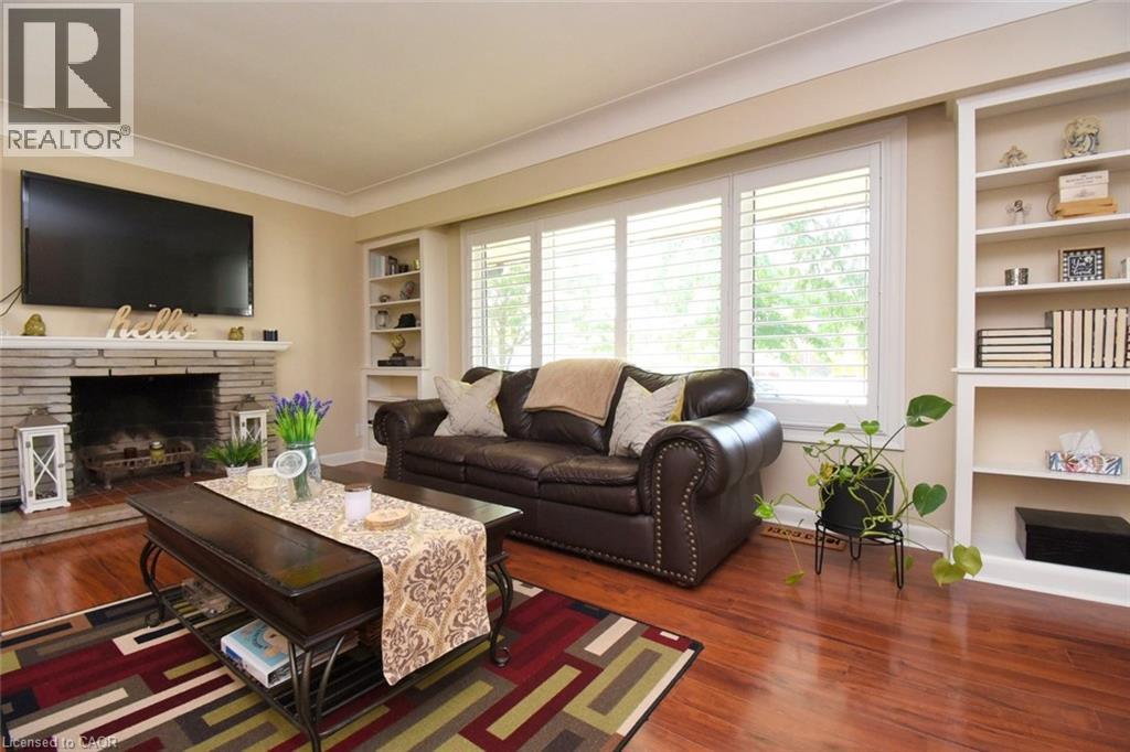 33 Burwell Avenue, Stoney Creek, Ontario  L8G 3L8 - Photo 6 - 40819541