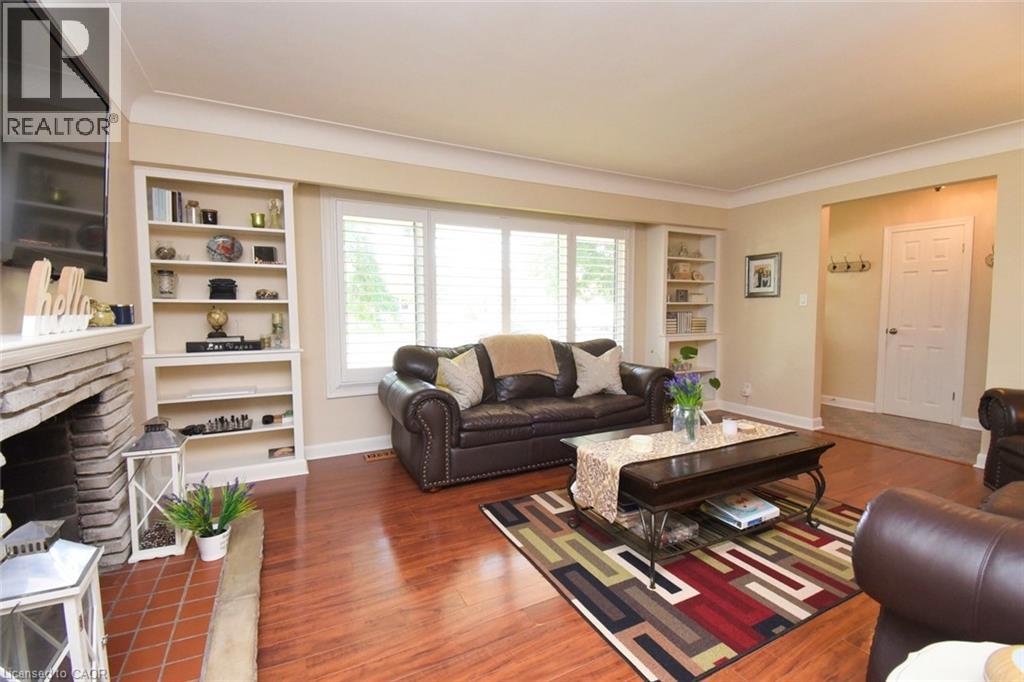 33 Burwell Avenue, Stoney Creek, Ontario  L8G 3L8 - Photo 7 - 40819541