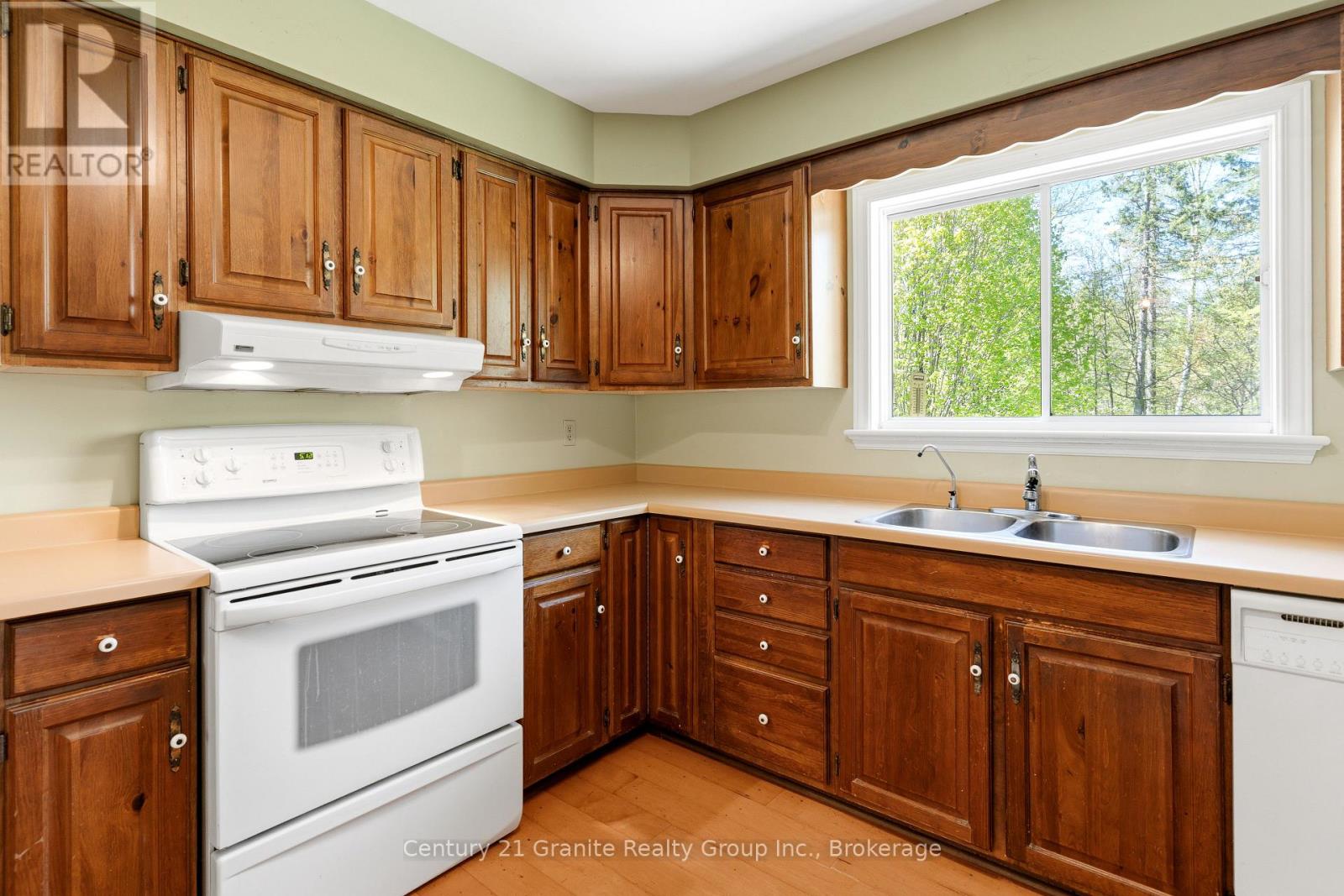 117 Riverside Drive E, Dysart Et Al, Ontario  K0M 1S0 - Photo 16 - X13175454