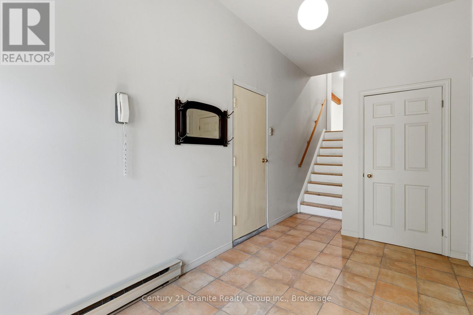 117 Riverside Drive E, Dysart Et Al, Ontario  K0M 1S0 - Photo 37 - X13175454