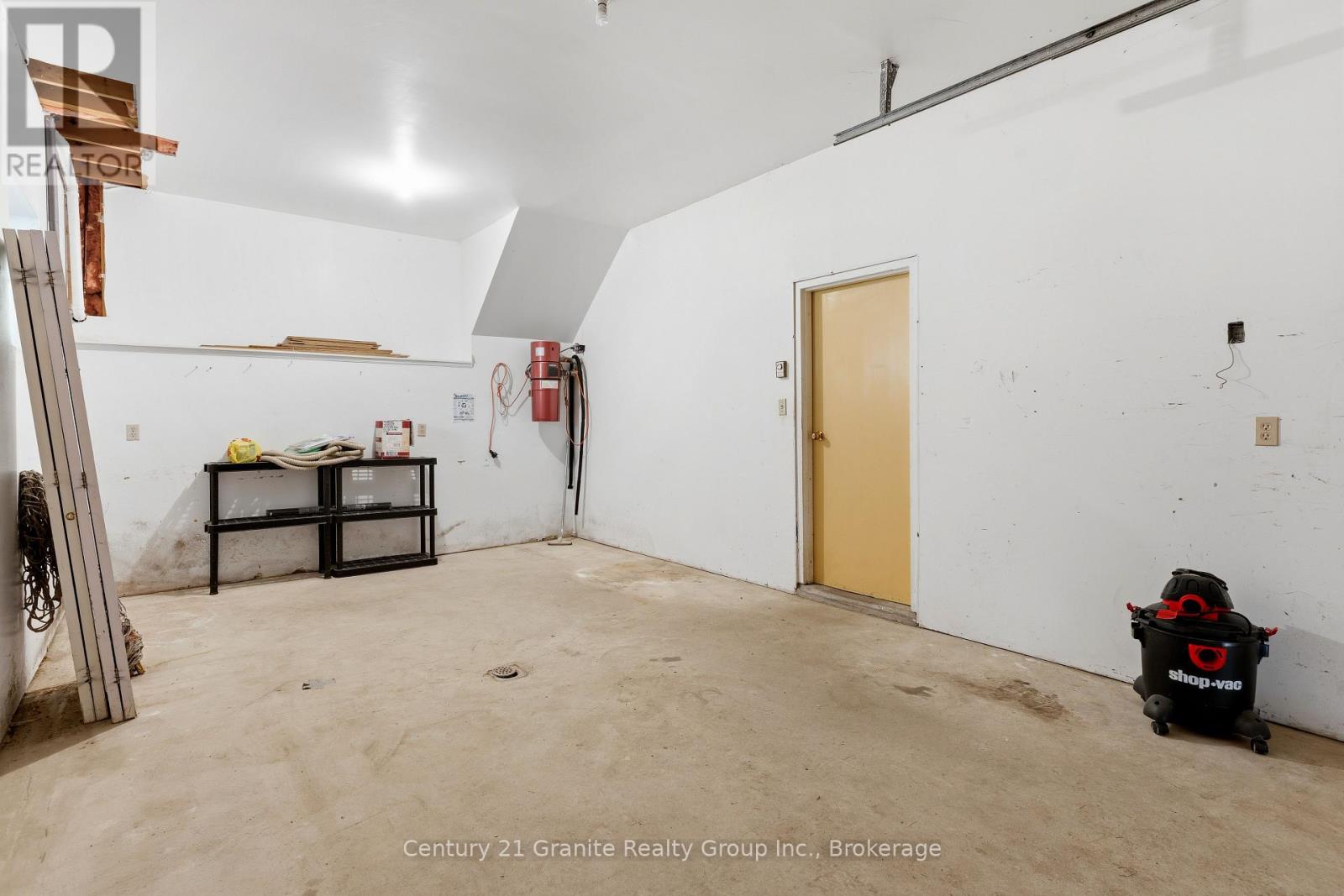 117 Riverside Drive E, Dysart Et Al, Ontario  K0M 1S0 - Photo 38 - X13175454
