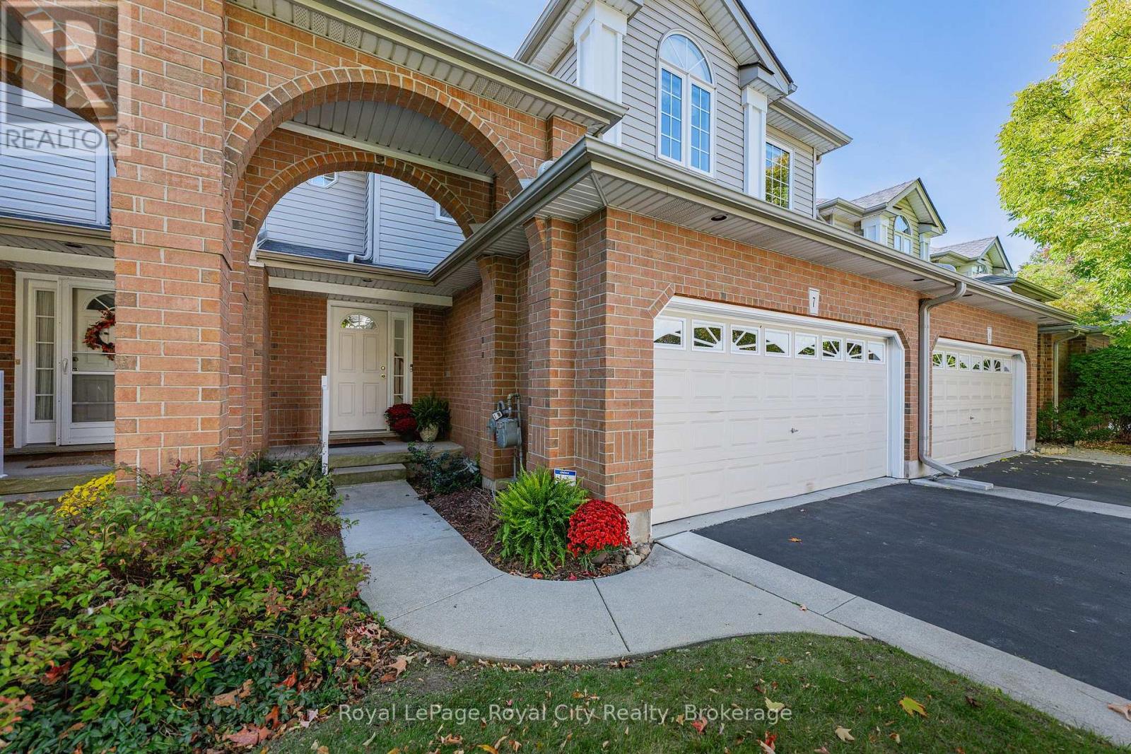 7 - 784 Gordon Street, Guelph, Ontario  N1G 5C8 - Photo 2 - X13175504