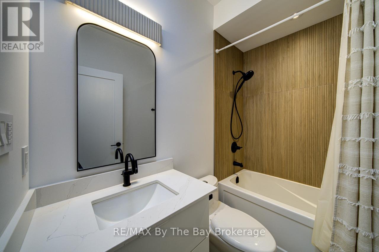 18 Raintree Court, Clearview, Ontario  L9Y 0K2 - Photo 42 - S13175748