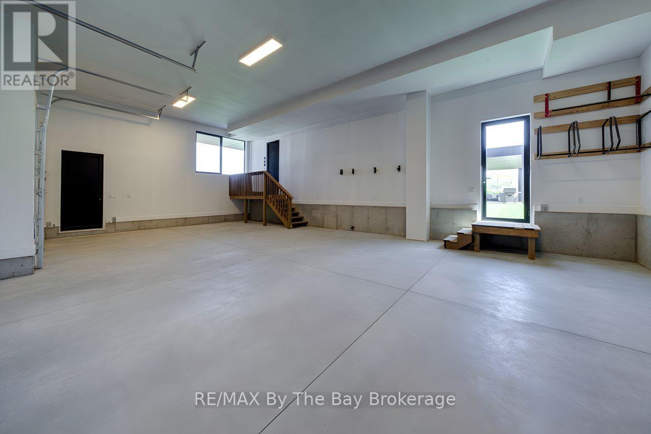 18 Raintree Court, Clearview, Ontario  L9Y 0K2 - Photo 44 - S13175748