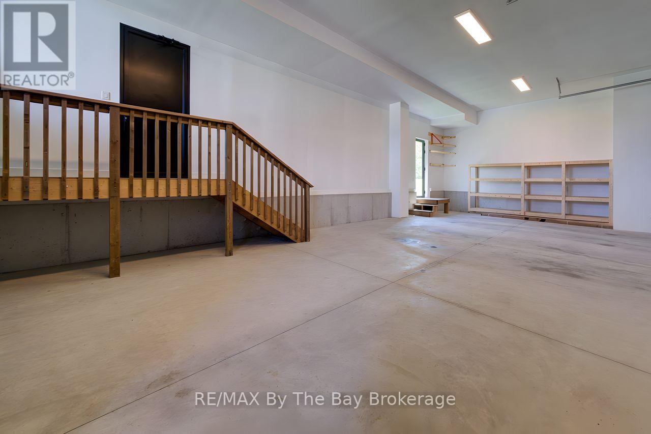 18 Raintree Court, Clearview, Ontario  L9Y 0K2 - Photo 45 - S13175748