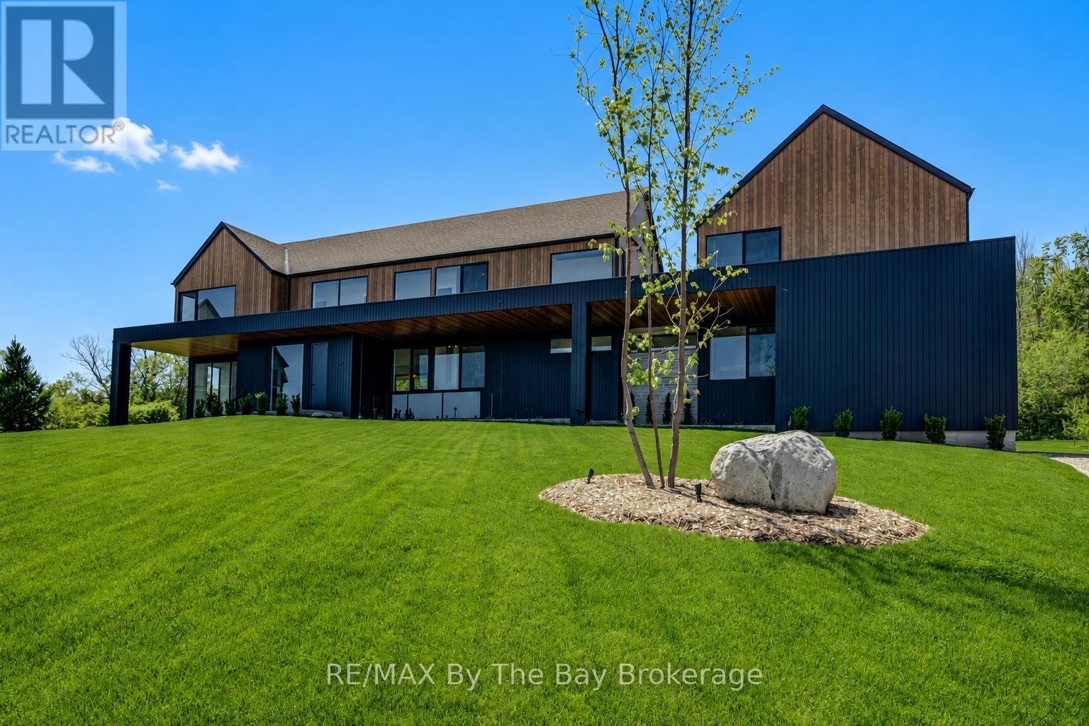 18 Raintree Court, Clearview, Ontario  L9Y 0K2 - Photo 5 - S13175748