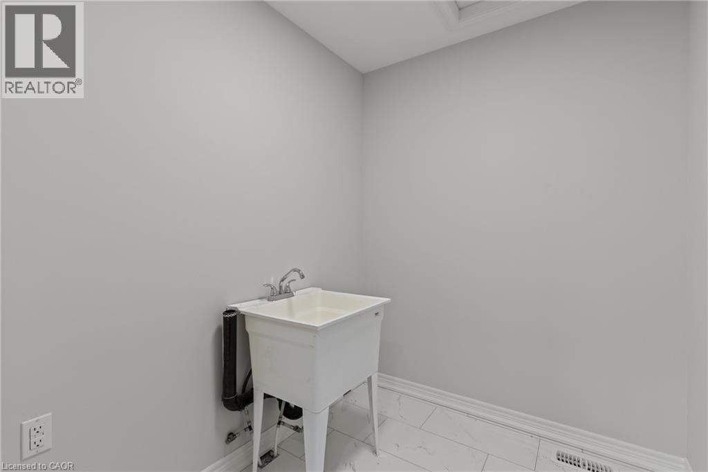 150 Hodgkins Avenue, Thorold, Ontario  L2V 1M1 - Photo 18 - 40833763