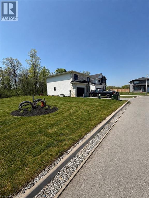 150 Hodgkins Avenue, Thorold, Ontario  L2V 1M1 - Photo 3 - 40833763