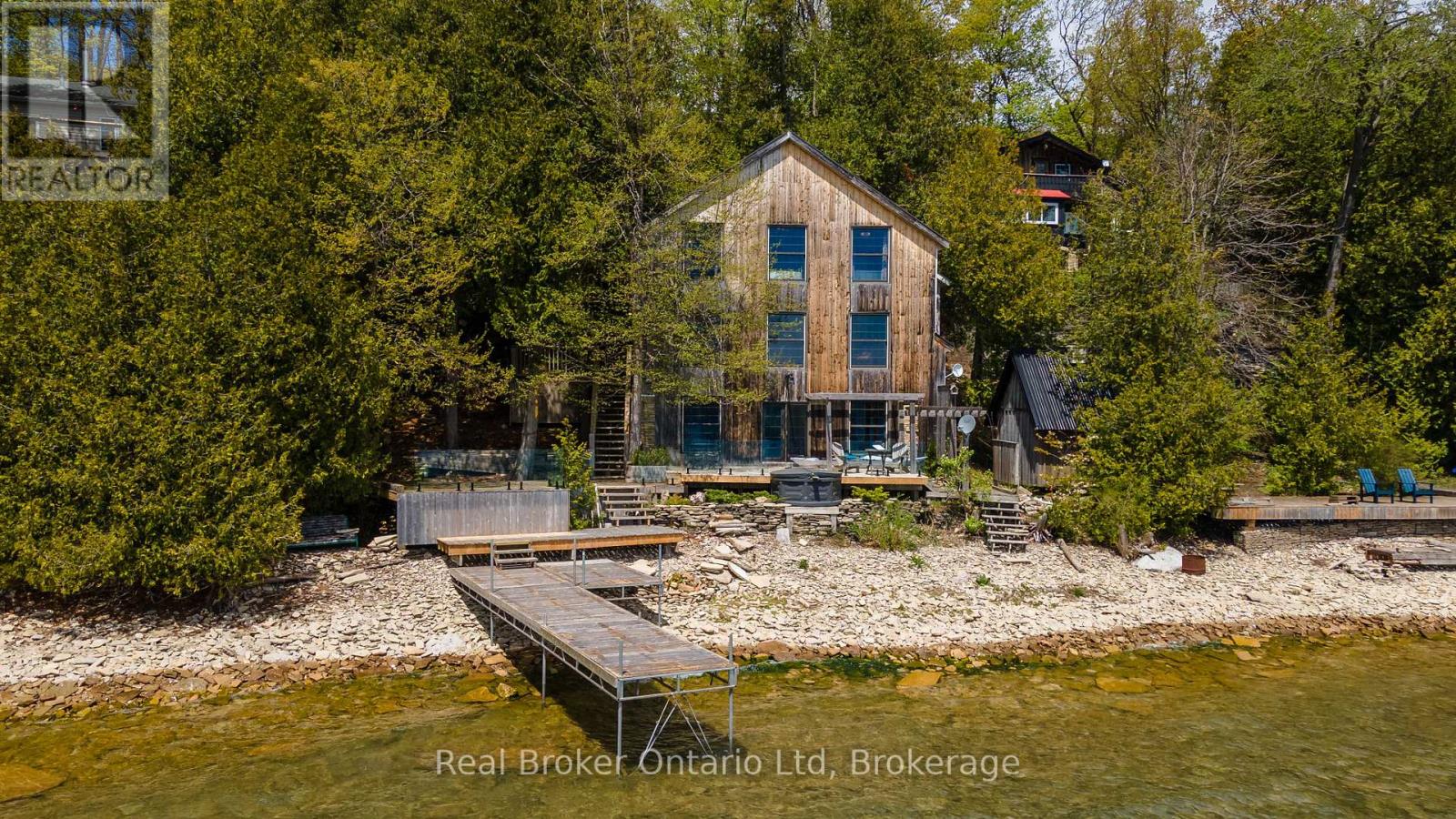574 Mallory Beach Road, South Bruce Peninsula, Ontario  N0H 2T0 - Photo 2 - X13175942