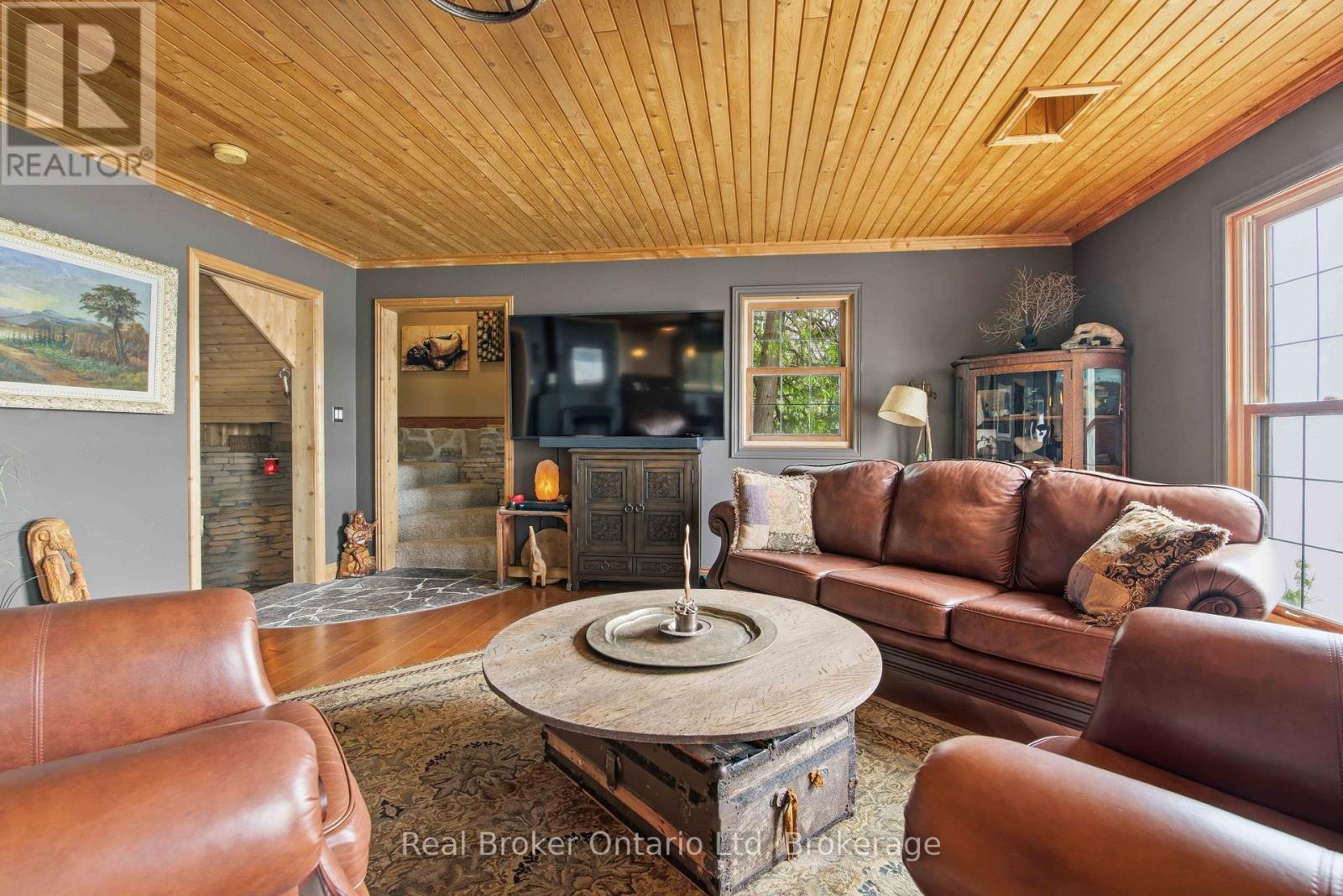 574 Mallory Beach Road, South Bruce Peninsula, Ontario  N0H 2T0 - Photo 23 - X13175942