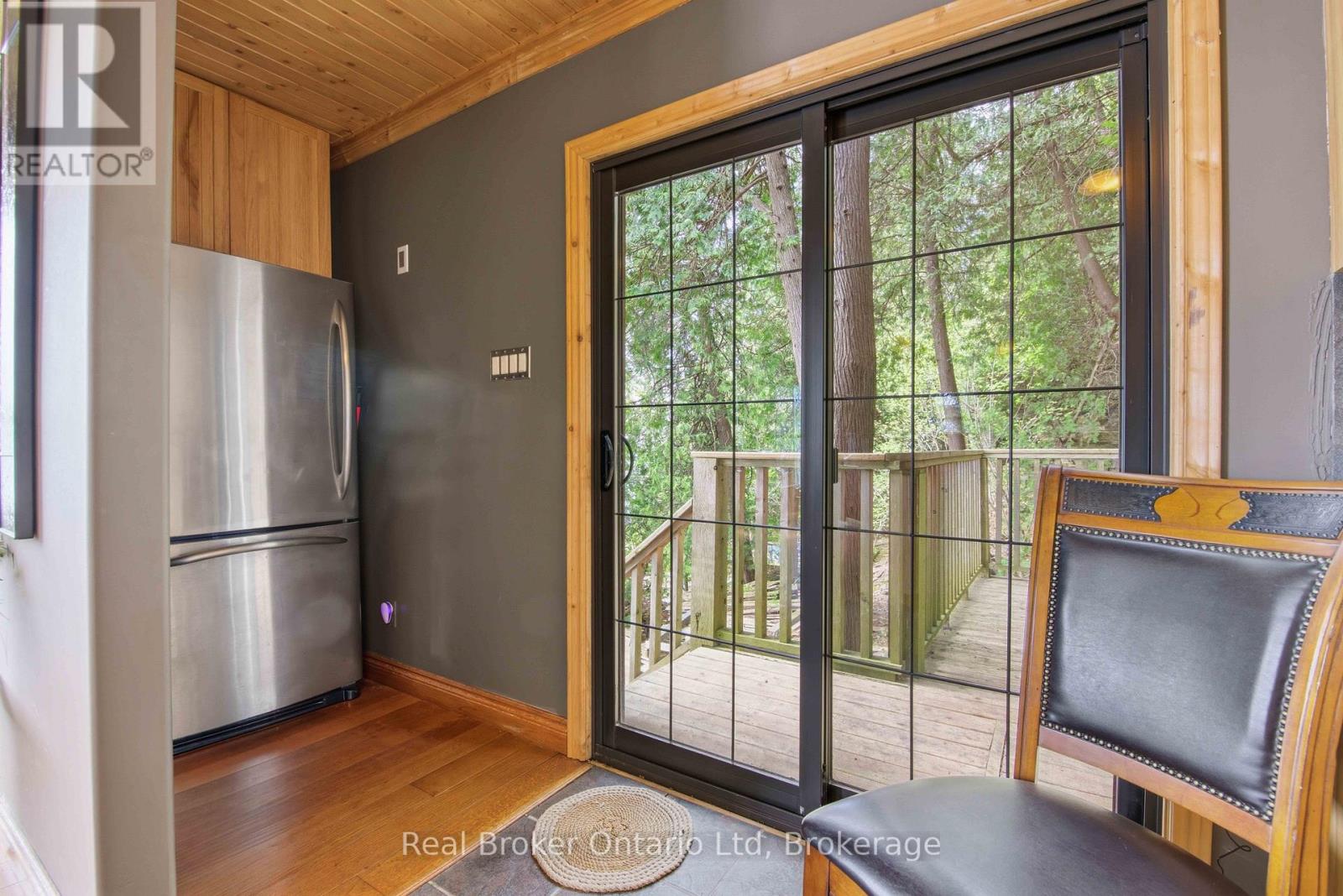 574 Mallory Beach Road, South Bruce Peninsula, Ontario  N0H 2T0 - Photo 28 - X13175942