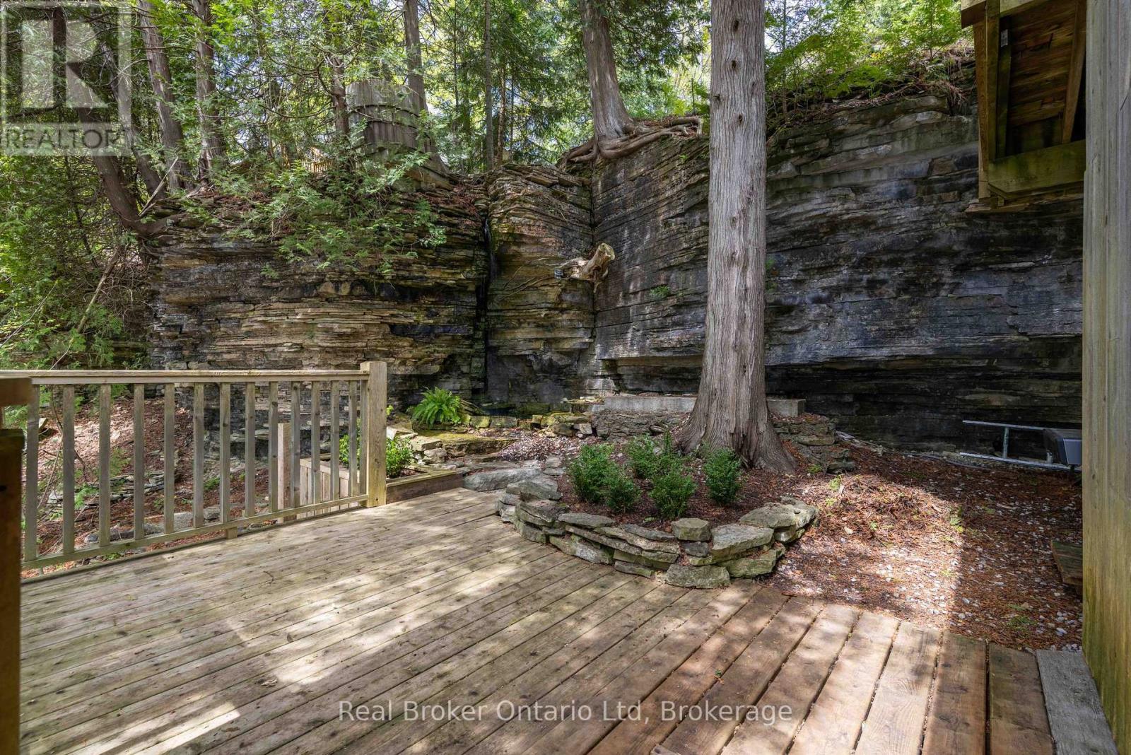 574 Mallory Beach Road, South Bruce Peninsula, Ontario  N0H 2T0 - Photo 29 - X13175942