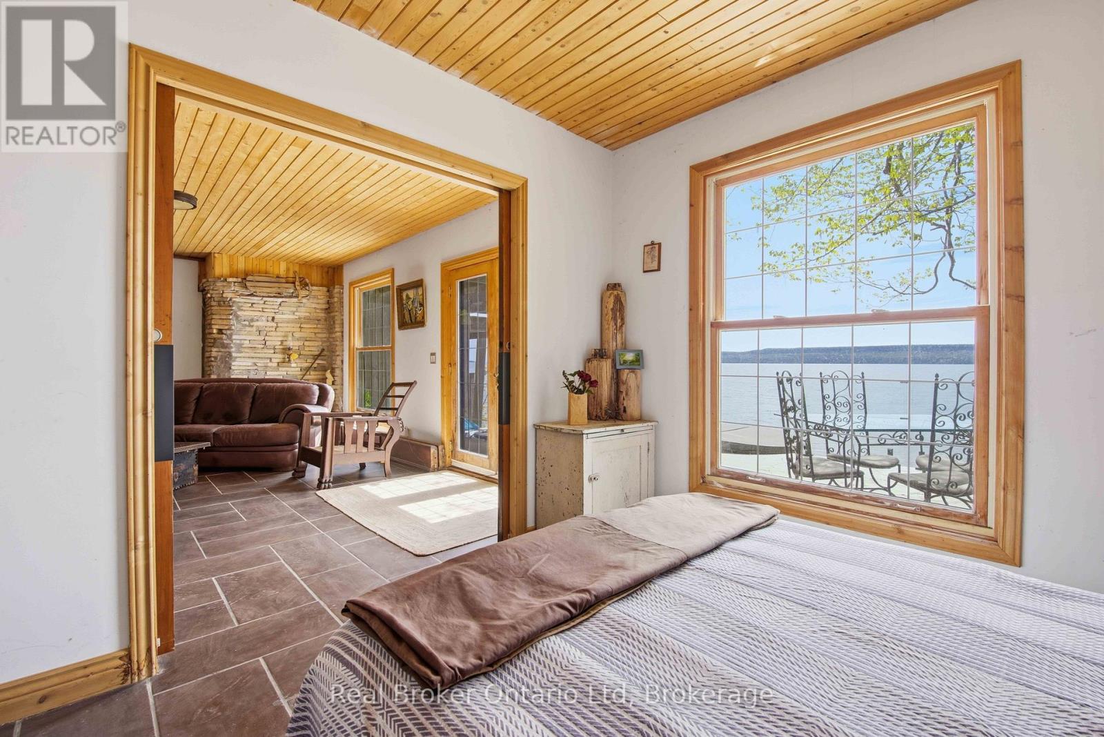 574 Mallory Beach Road, South Bruce Peninsula, Ontario  N0H 2T0 - Photo 38 - X13175942