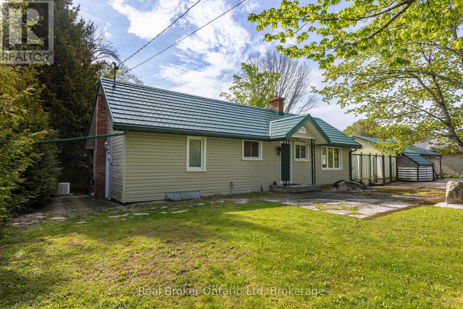 275 Balmy Beach Road, Georgian Bluffs, Ontario  N4K 5N4 - Photo 5 - X13175944