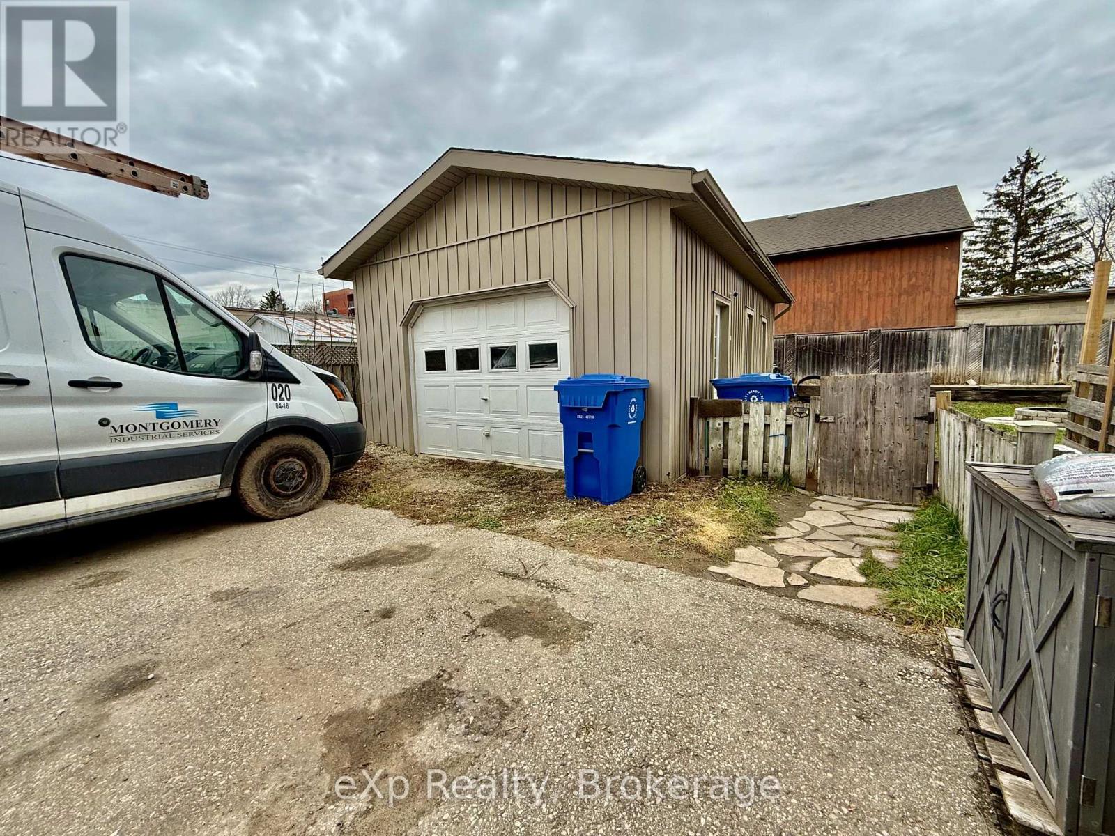 388 11th Street, Hanover, Ontario  N4N 1S5 - Photo 12 - X13176040