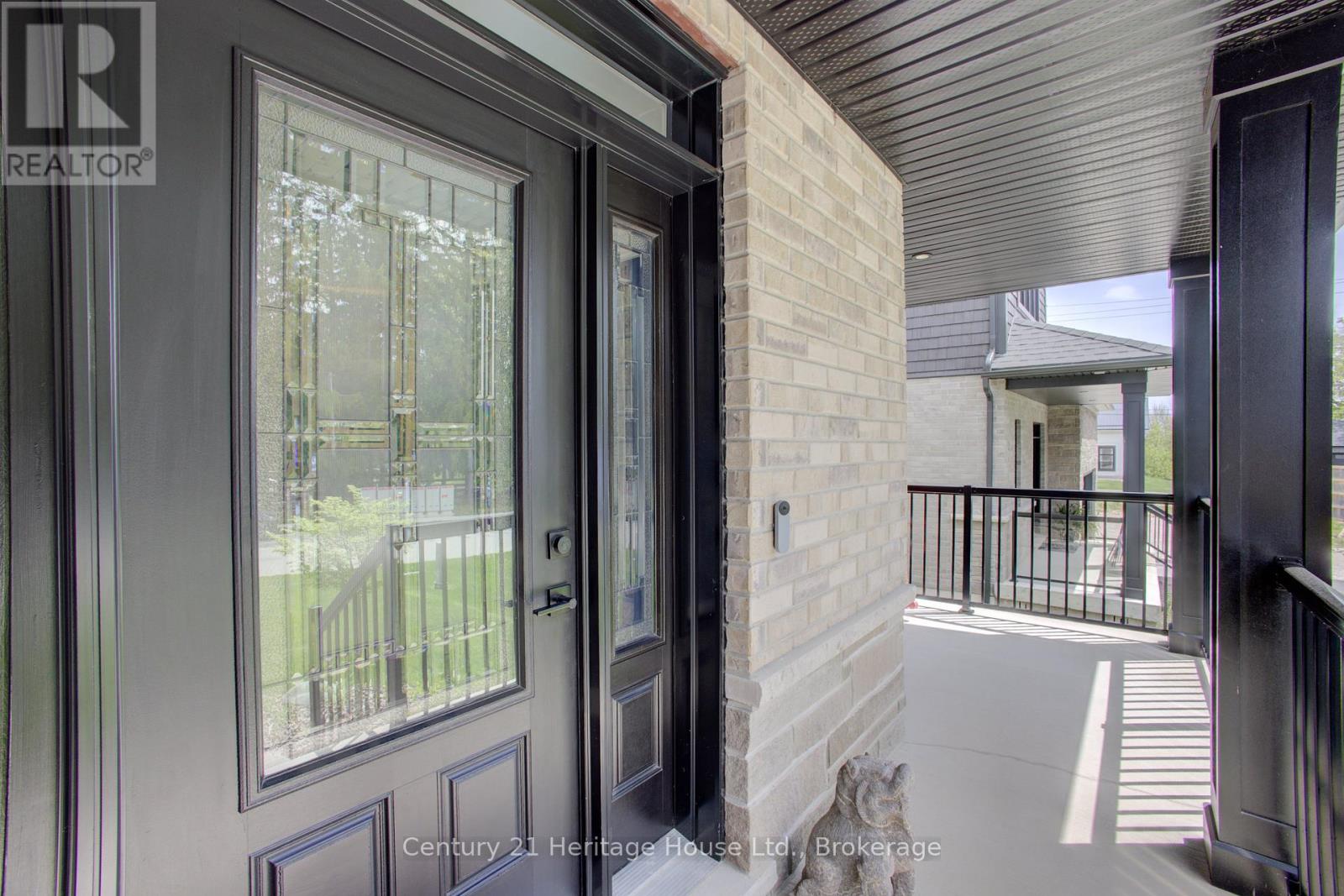 111 Eccles Avenue, West Grey, Ontario  N0G 1R0 - Photo 5 - X13176054