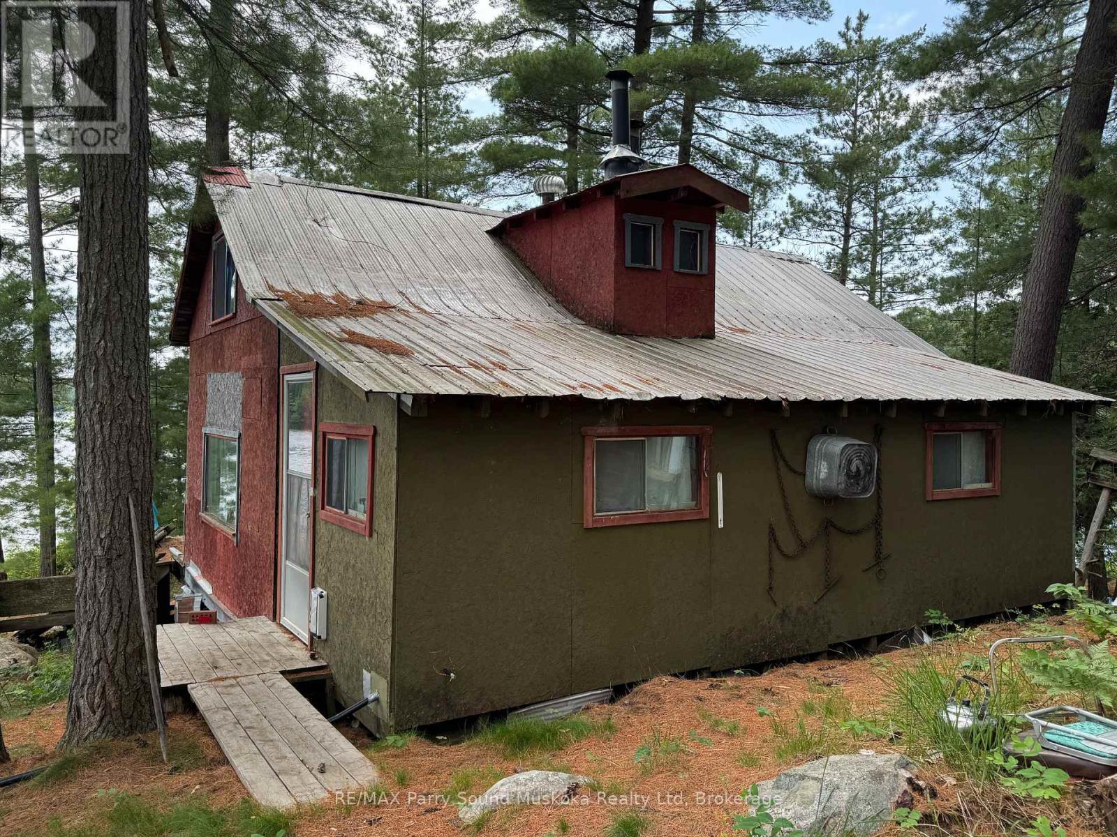 2 Wolf River, Parry Sound Remote Area, Ontario  P0H 1S0 - Photo 2 - X13176262
