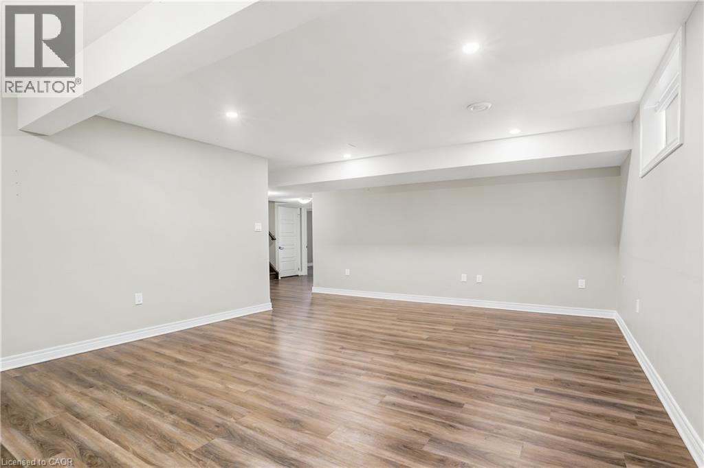 374 Viger Drive S, Welland, Ontario  L3B 0E2 - Photo 30 - 40833739