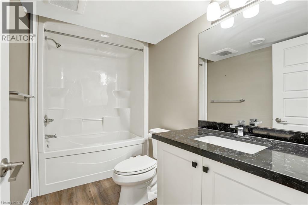 374 Viger Drive S, Welland, Ontario  L3B 0E2 - Photo 34 - 40833739